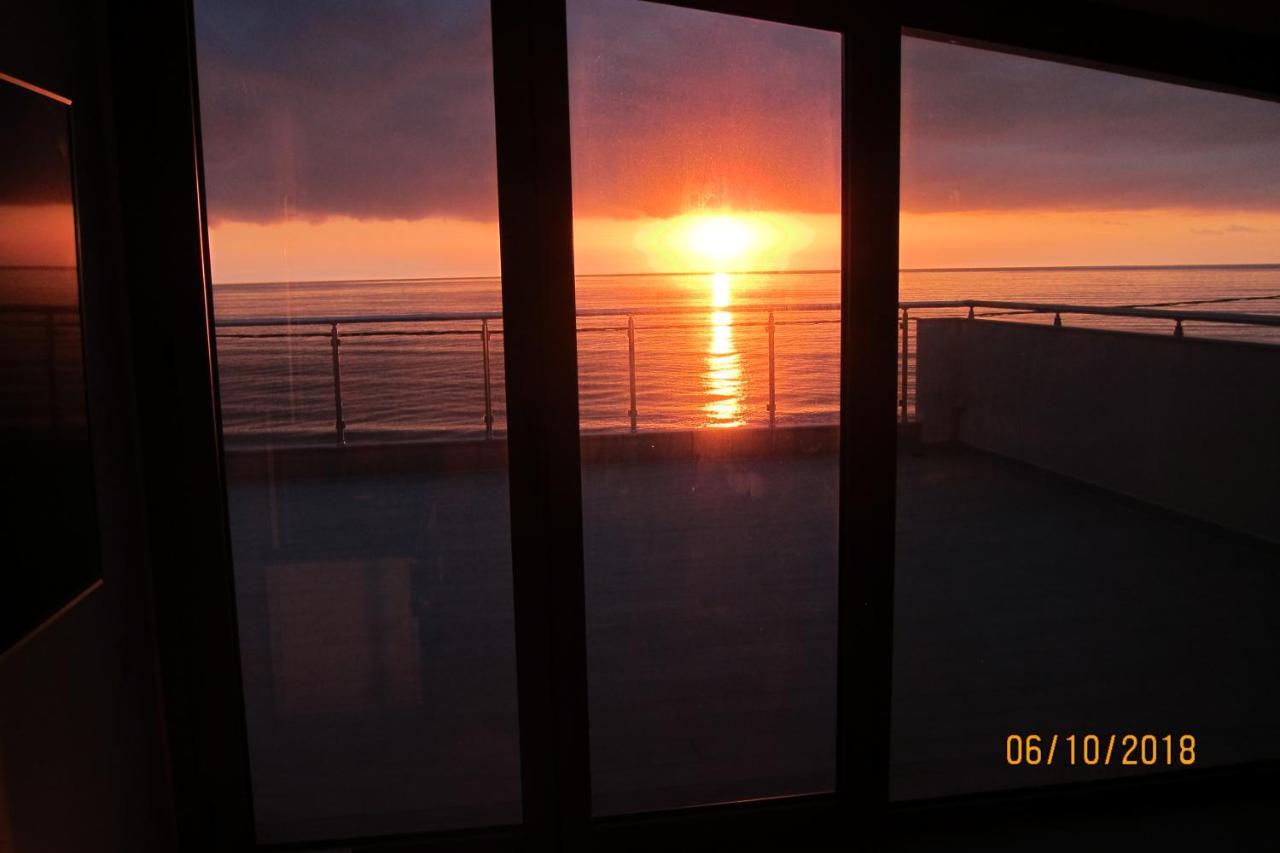 By The Sea Apartment